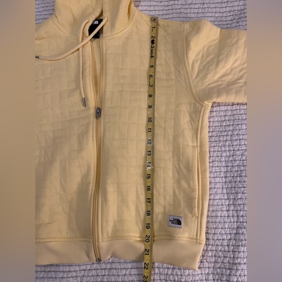 Women’s Small THE NORTH FACE QUILTED Full ZIP HOODIE with Pockets - Picture 11 of 13